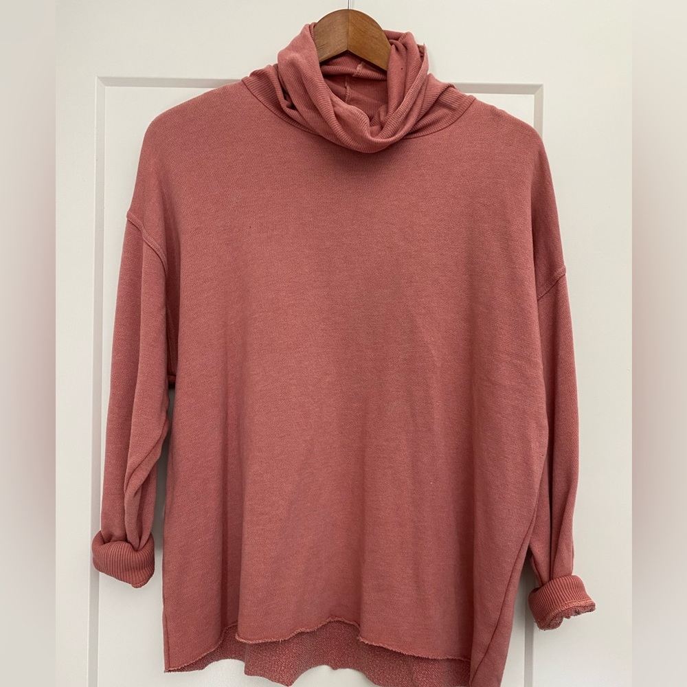 Aerie • Warm Coral Turtleneck Terrycloth Sweater • Size XS